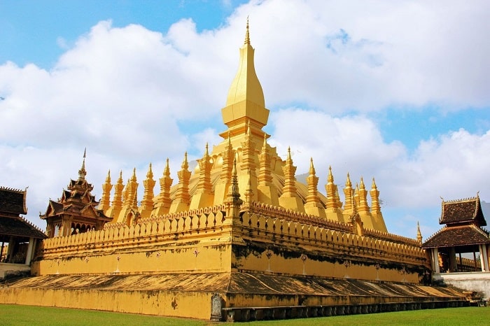 Công trình kiến trúc nổi tiếng của Lào là công trình nào?